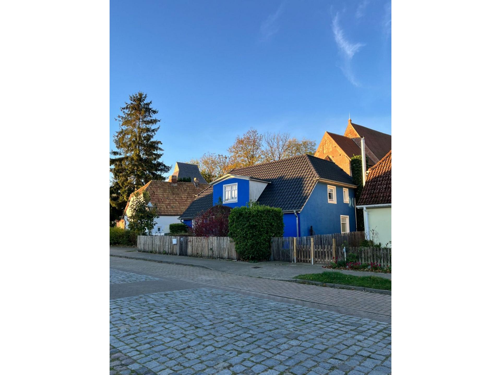 Straßenansicht